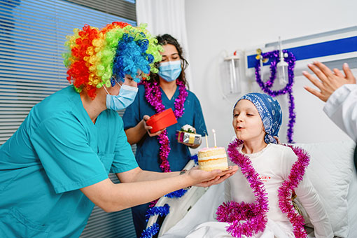 birthday surprise for little girl in hospital room